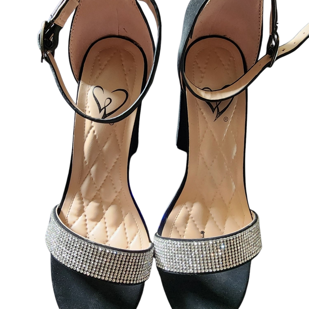 Elegant Black Women's Sandals with Rhinestone Detailing